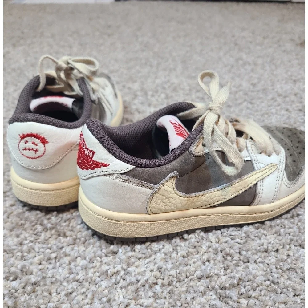 Jordan x Travis Scott Air Jordan 1 Retro Low OG 